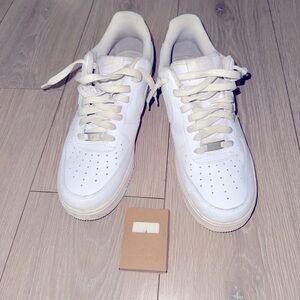 NIKE AIR FORCE 1 !! Great condition FREE new laces🫶🏾